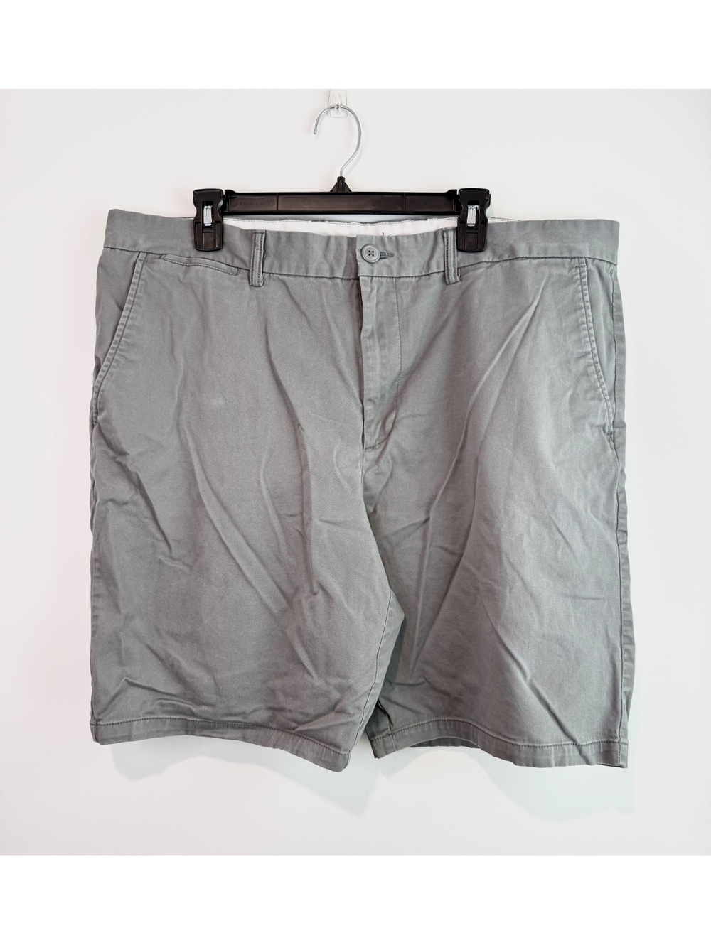 Old Navy Ultimate Slim Gray Men's Shorts Size 42